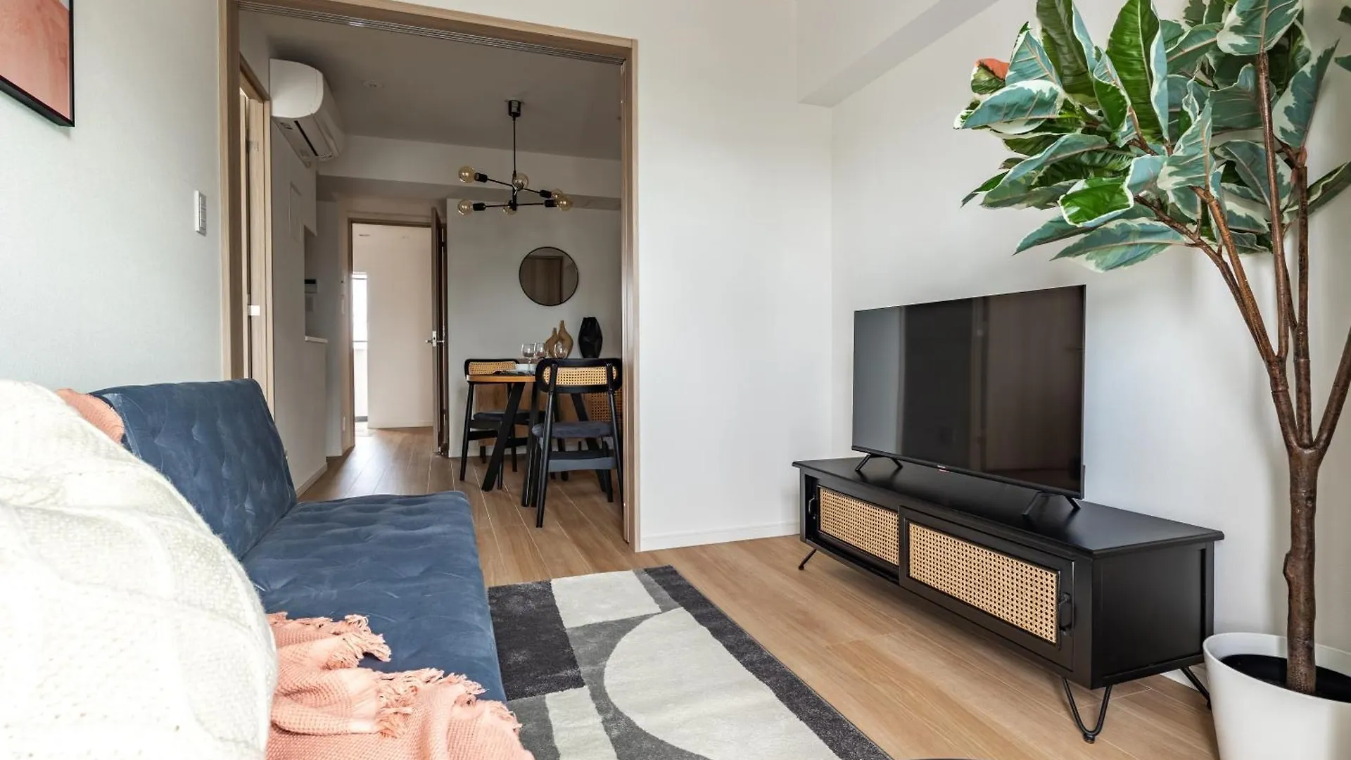 Dash Living Asakusa East Prefektura Tokio 0*,  Japonsko