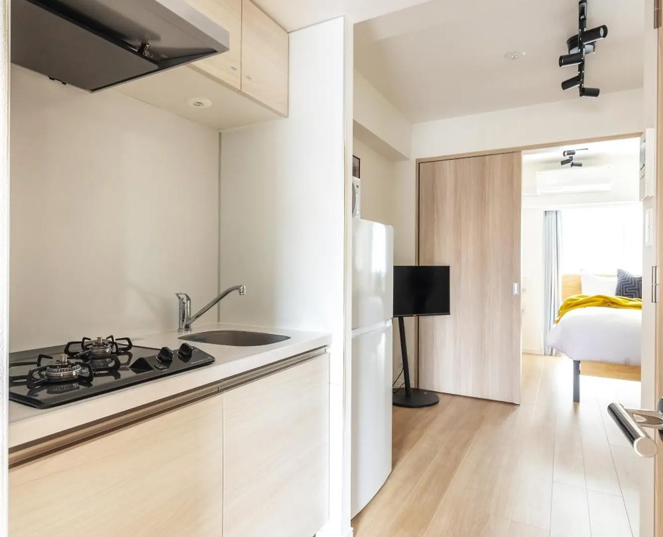 Dash Living Asakusa East Tokyo Apartment