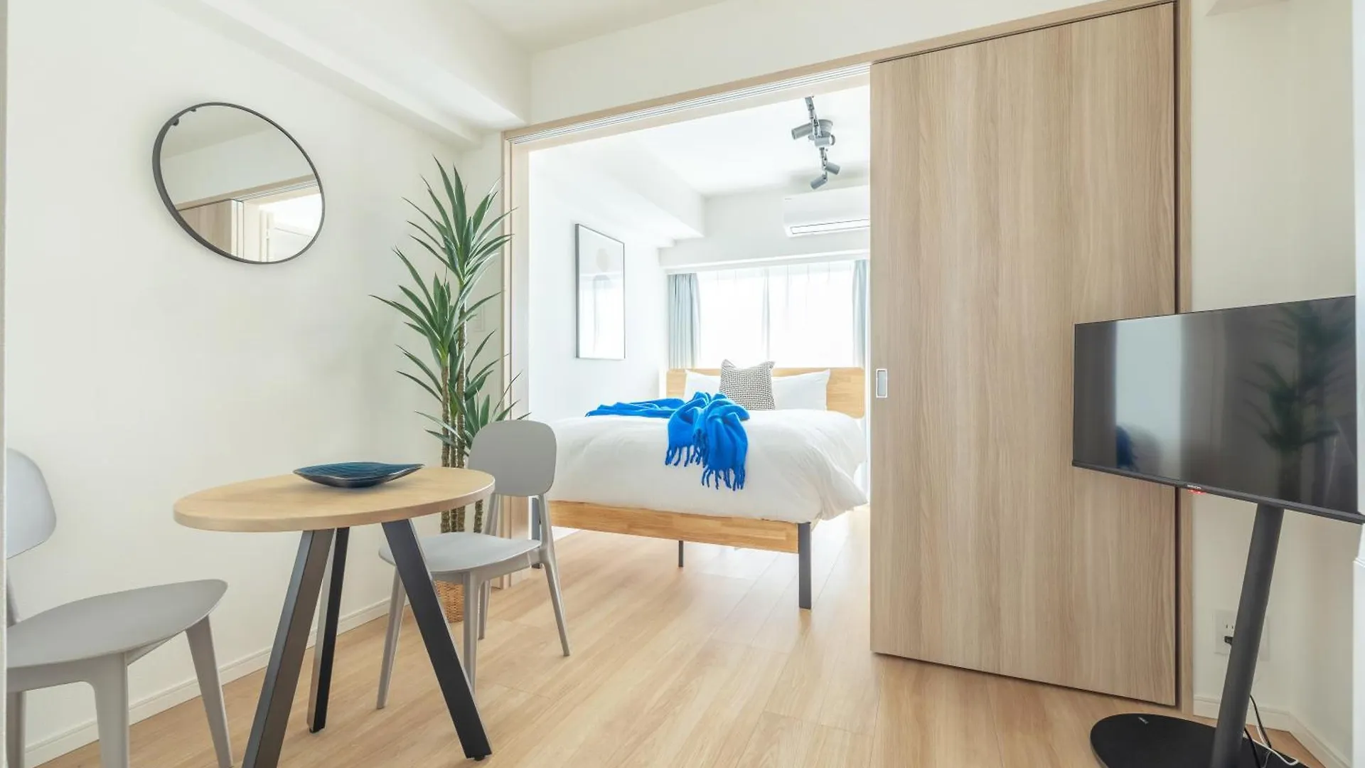 Dash Living Asakusa East Tokyo Apartment