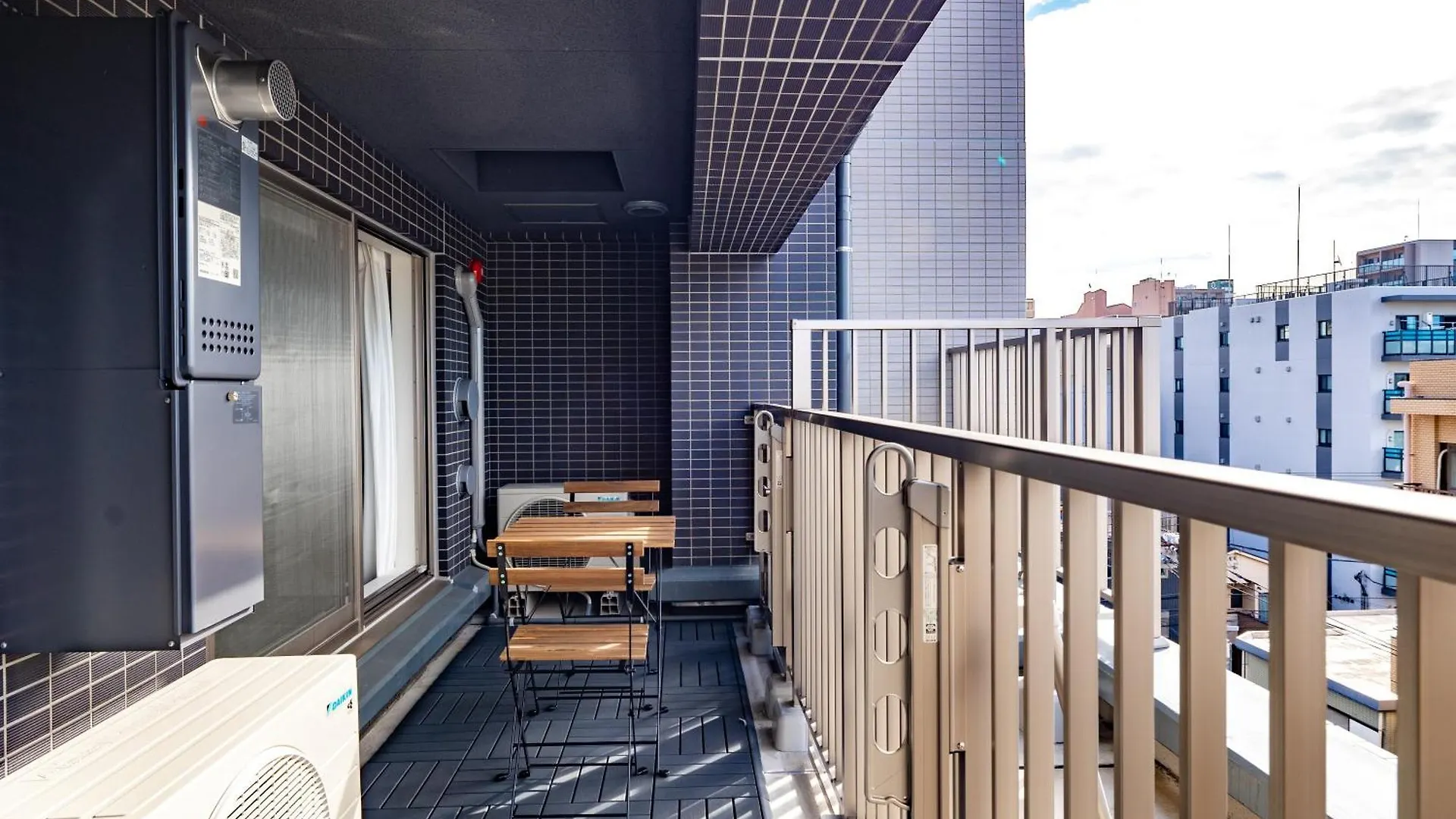 Dash Living Asakusa East Tokyo 0*,